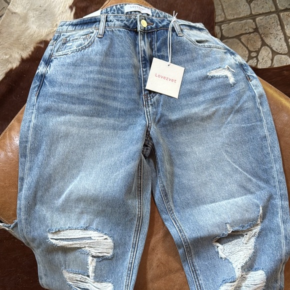 Lovervet High Rise Straight jeans, NWT- no stretch - Picture 3 of 5